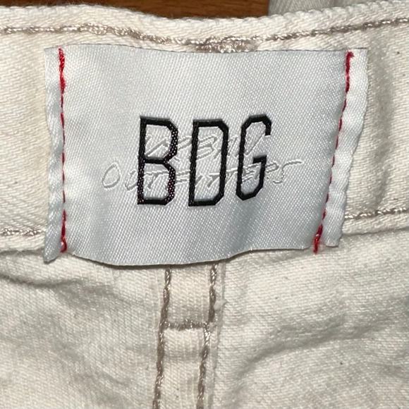 Urban Outfitters BDG High Rise Distressed Baggy Jeans in Speckled Ecru - Picture 11 of 16